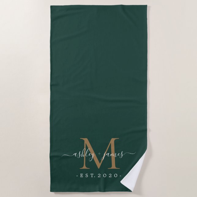Serviette De Plage Chic Monogramme Or nouvellement marié Script Vert  (Devant)