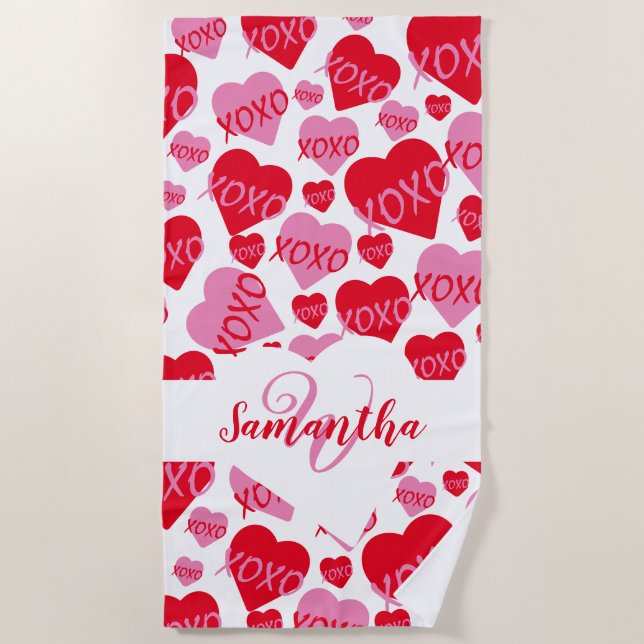 Serviette De Plage Coeurs motifs XOXO Aimer Rouge rose blanc Monogram (Devant)