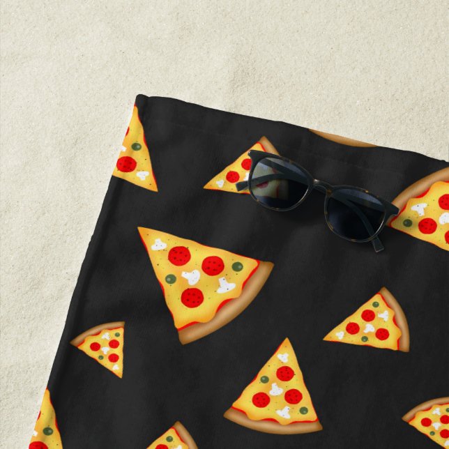 Serviette De Plage Cool et fun pizza tranches motif (En situation)