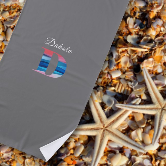 Serviette De Plage Corail de luxe moderne bleu nom initial D gris cla (Créateur téléchargé)