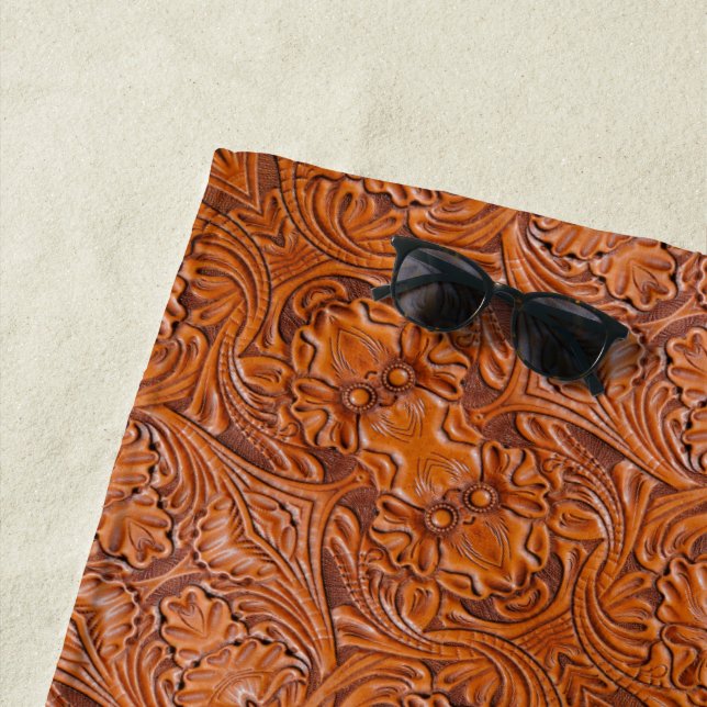 Serviette De Plage Cowboy Rustique pays occidental à outils en cuir i (En situation)