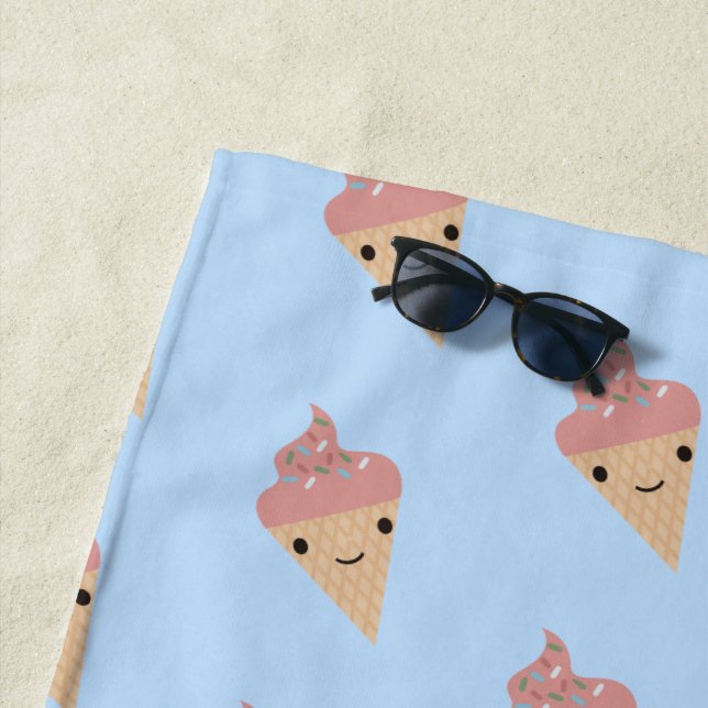 Serviette De Plage Cute Kawaii Ice Cream Cone Motif (En situation)