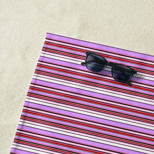 Serviette De Plage Cute violet red stripes (En situation)