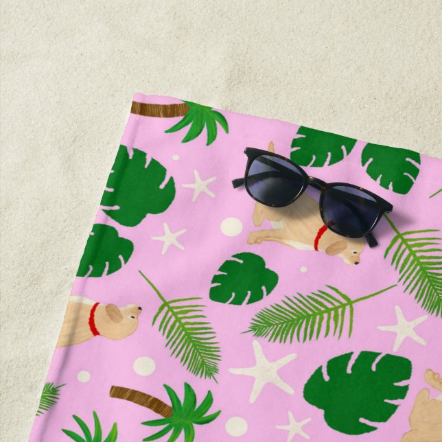 Serviette De Plage Dans les pics tropicaux roses (En situation)