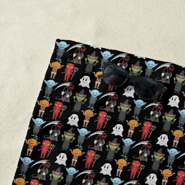 Serviette de plage de la fête d'Halloween (En situation)