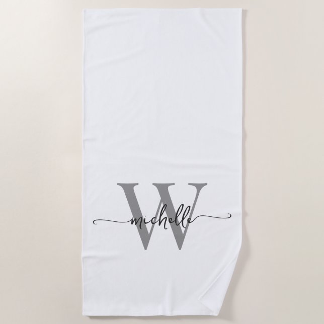 Serviette De Plage Élégant Moderne Blanc Gris Monogramme Nom Script (Devant)