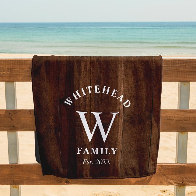 Serviette de plage en bois foncé Monogramme rustiq (Créateur téléchargé)