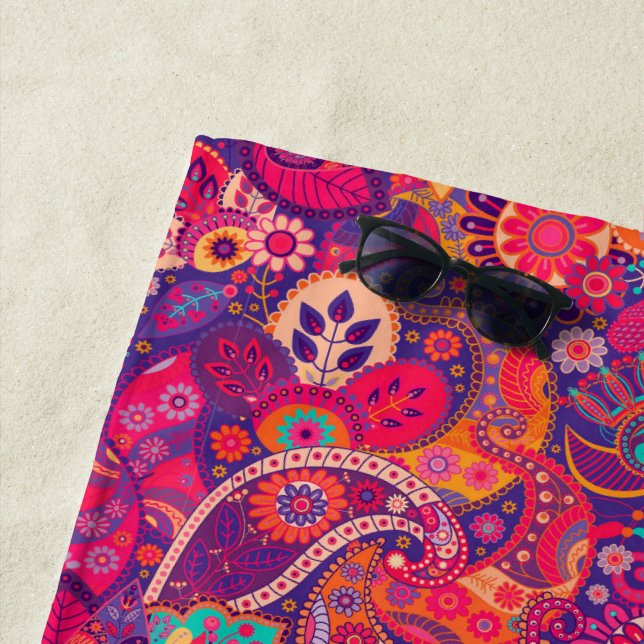 Serviette De Plage Fleur noire : Motif de jardin rose artistique (En situation)