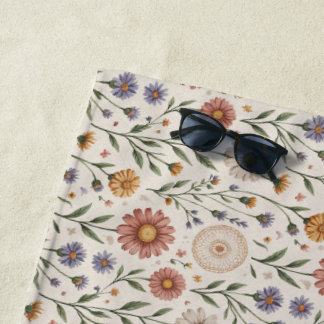 Serviette De Plage Fleurs sauvages dessinées à la main dans un patchw