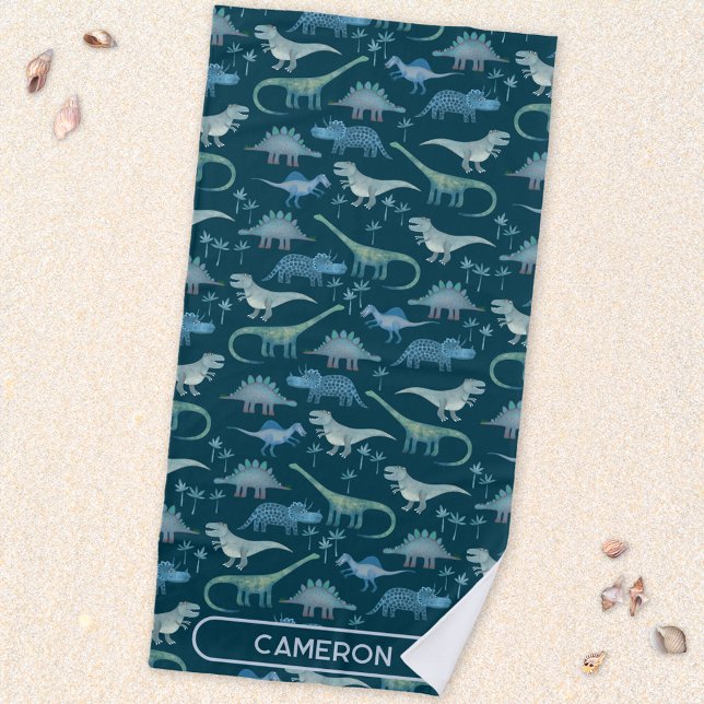Serviette De Plage Fun Personalized Name Dinosaur Pattern (Fun prehistoric dinosaur pattern beach towel for paleontologists of all ages)