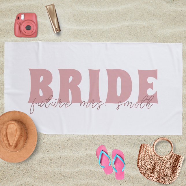 Serviette De Plage Futur de la mariée Nom personnalisé Blanc et Pêche (Créateur téléchargé)