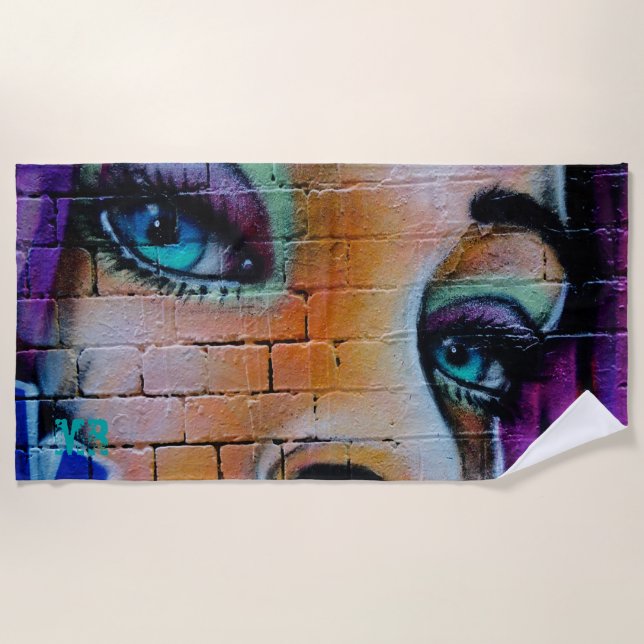 Serviette De Plage Graffiti Girl violet bleu joli yeux Monogramme (Devant)