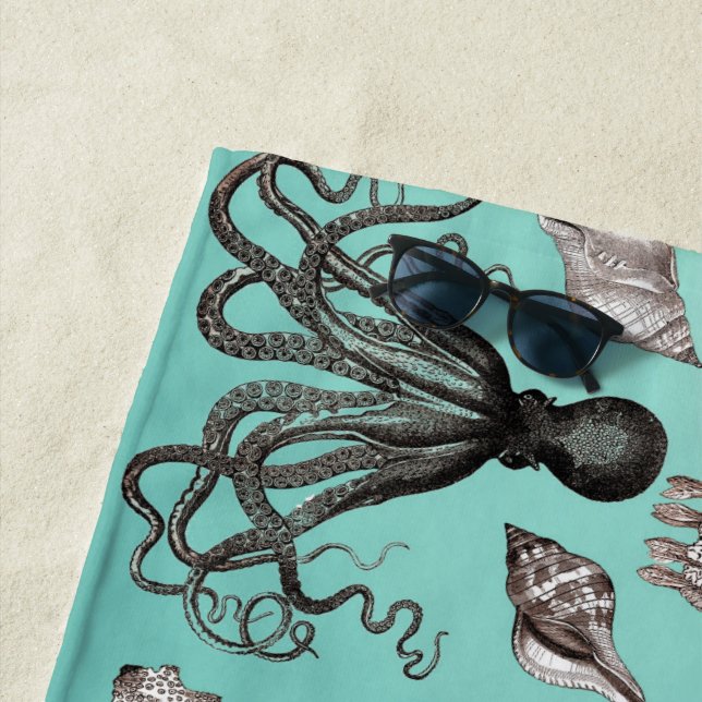 Serviette De Plage Marine (En situation)