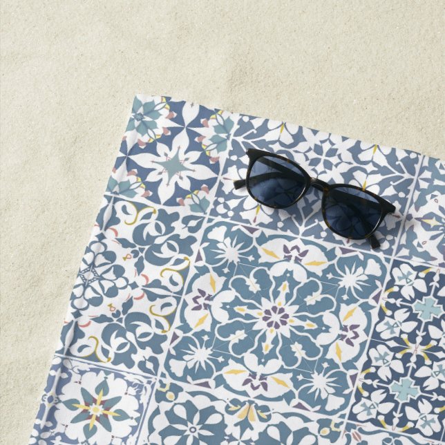 Serviette De Plage Mediterranean Tiles, Moroccan, Majolica, Azulejo (En situation)