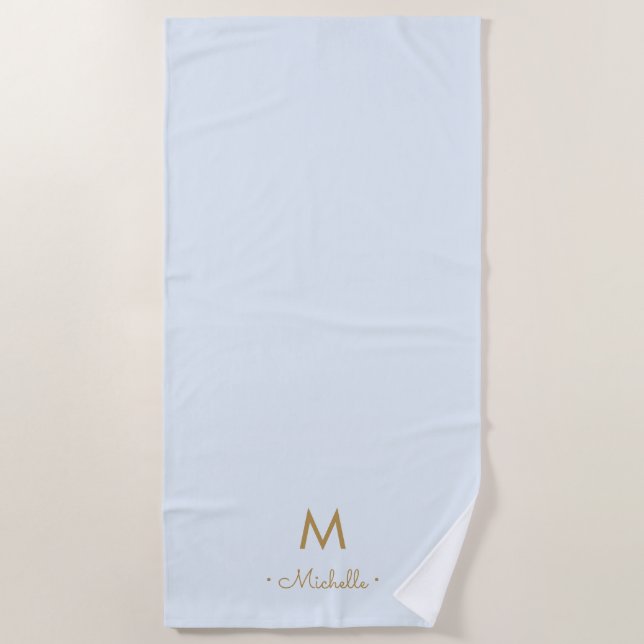 Serviette De Plage Modern Light Dusty Blue Gold Script Monogram (Devant)