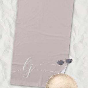 Serviette De Plage Monogramme Moderne Élégant Rose Pink Script Initia