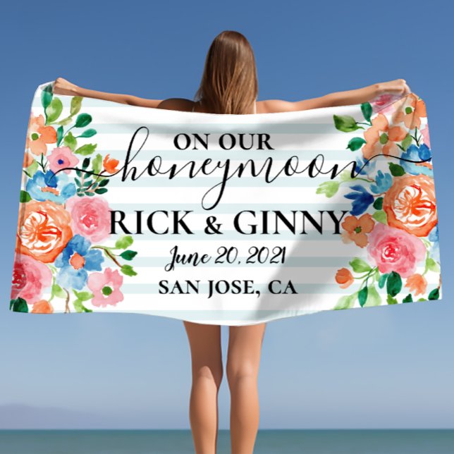 Serviette De Plage On Our Honeymoon - Personalized Floral Honeymoon (On Our Honeymoon - Personalized Floral Honeymoon Beach Towel)