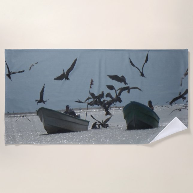 Serviette De Plage Pélicans autour de Fishing Boats Beach Towne (Devant)