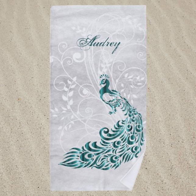 Serviette de plage personnalisée Peacock turquoise (Teal Peacock Personalized Beach Towel)