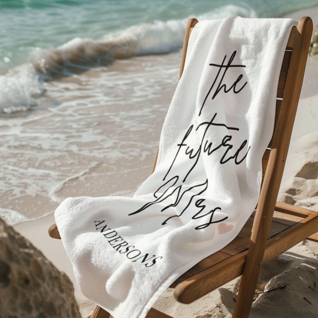 Serviette de plage personnalisée "The Future Mrs"  (Créateur téléchargé)