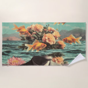 Serviette De Plage Portrait surréaliste avec fleurs de poisson doré e