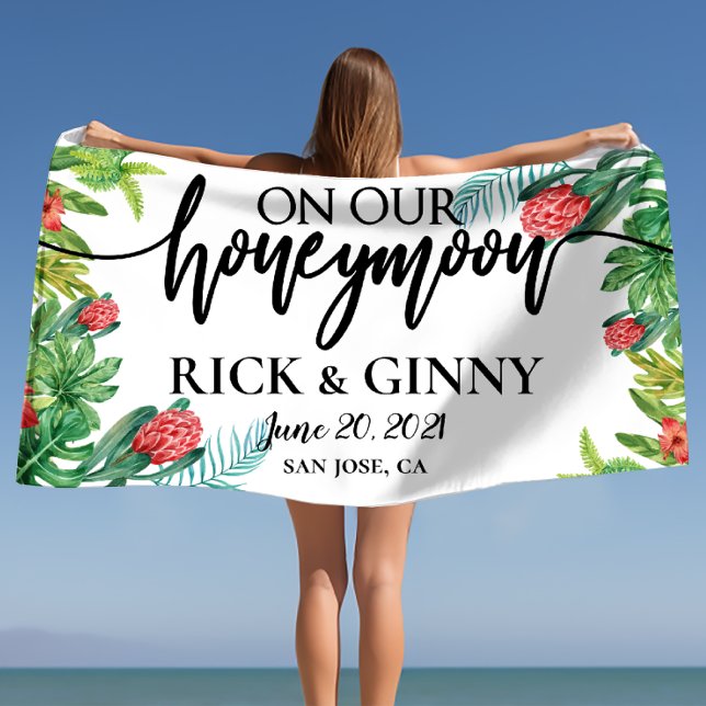 Serviette De Plage Pour notre lune de miel - Lune de miel personnalis (On Our Honeymoon - Personalized Honeymoon Beach Towel)