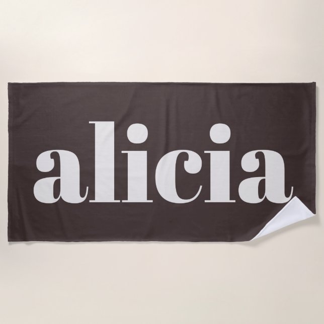 Serviette De Plage Typographie Moderne Nom Personnalisé Marron Blanc (Devant)