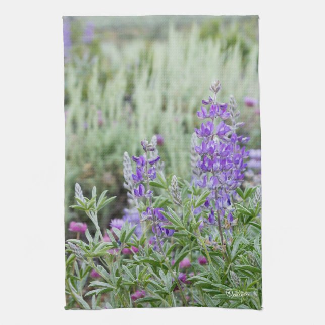 Serviette de thé de loup de fleurs sauvages (Vertical)