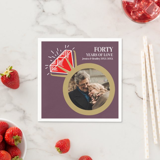 Serviette En Papier 40e anniversaire mariage bague rouge rubis photo (En situation)