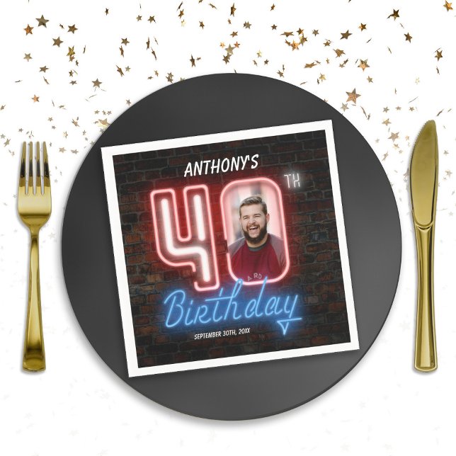 Serviette En Papier 80s Retro 40e Anniversaire Neon Signer Photo perso (80s Retro 40th Birthday Neon Sign Custom Photo Napkins)