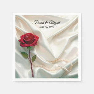 Serviette En Papier Anniversaire Rose rouge et perles sur satin