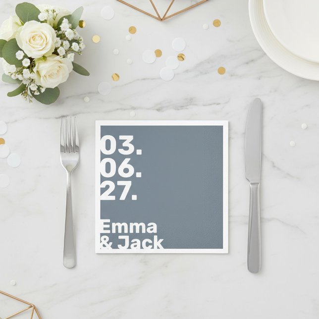 Serviette En Papier Ardoise moderne Bleu minimum Mariage de date verti (Modern slate Blue minimal Vertical Date Wedding Napkin.)