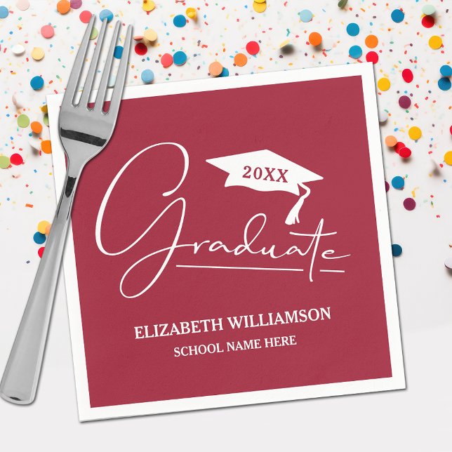 Serviette En Papier Bac Maroon de graduation de script blanc (Your name, class year and "Graduate" in a cool script on maroon school color party napkins)