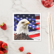 Bald Eagle et drapeau américain