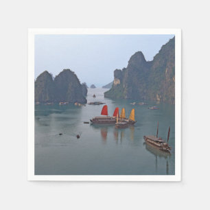 Serviette En Papier Bateaux à voile à Ha Long Bay - Vietnam, Asie