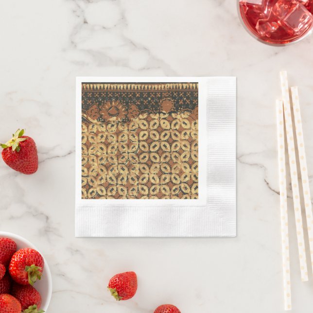 Serviette En Papier Batik Earthy Grain de Café Élégant Rustique Rugueu (En situation)