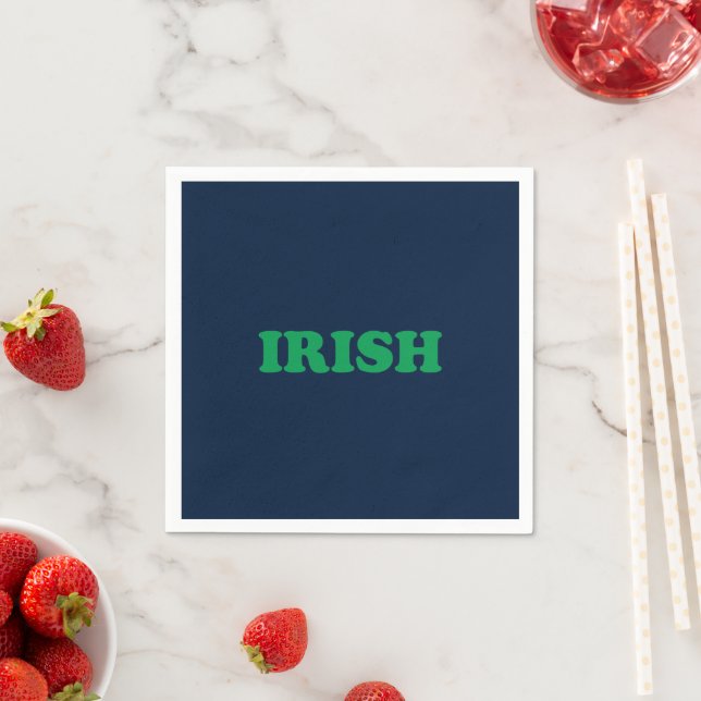 Serviette En Papier bleu marine irlandais moderne Saint Patrick's Day (En situation)