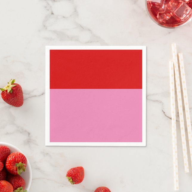 Serviette En Papier Célébration simple de fête rouge et rose (En situation)