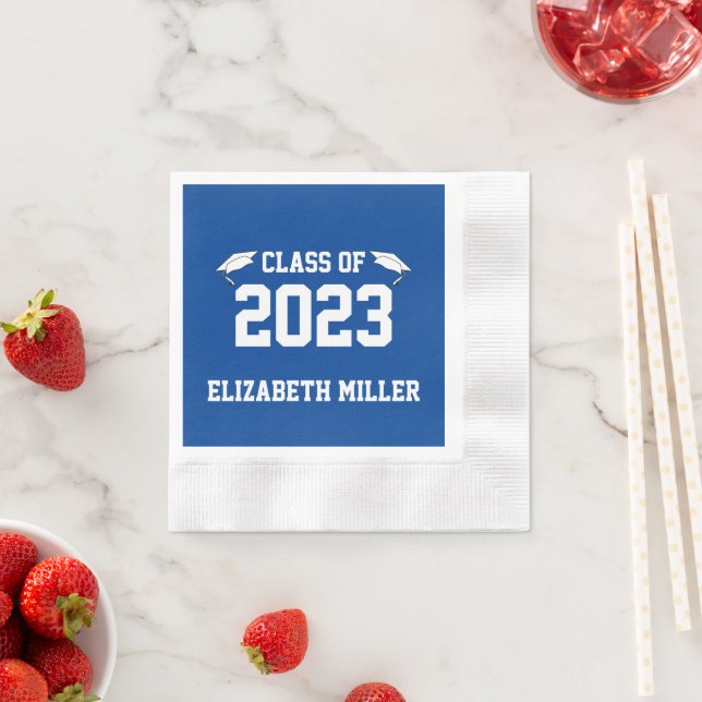 Serviette En Papier Classe de 2023 Deep Blue and White Graduation (En situation)