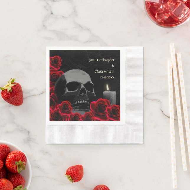 Serviette En Papier Crâne gothique et Roses rouges Mariage d'Halloween (En situation)