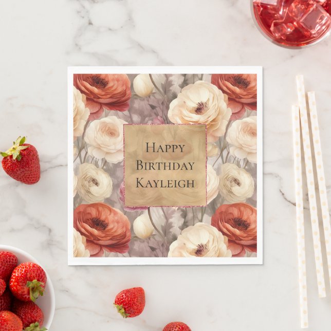Serviette En Papier Crème Rouge Bourgogne Floral Anniversaire (En situation)
