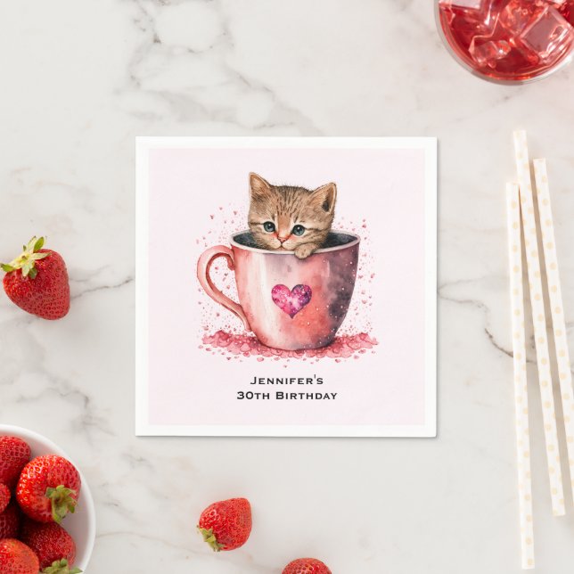 Serviette En Papier Cute Kitten dans un Teacup avec coeur Anniversaire (En situation)