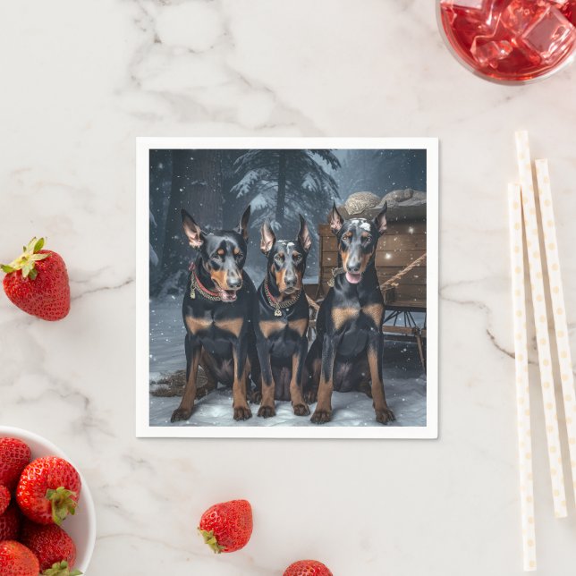 Serviette En Papier Décor de Noël Doberman Snowy Sleigh (En situation)