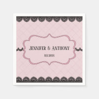 Dentelle noire sur Soft Pink Mariage personnalisé