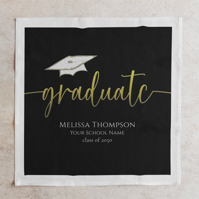Serviette En Papier Diplômé Moderne Simple Gold Graduation Cap (Black and gold graduation cocktail napkin with cap icon and custom Class of year.)