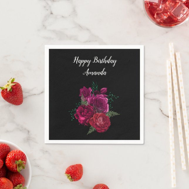 Serviette En Papier Elégant Magenta Rose Bouquet floral Anniversaire (En situation)