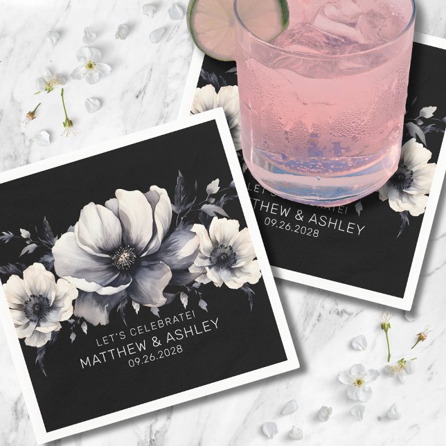 Serviette En Papier Élégant Mariage floral blanc moderne (Chic Trendy Modern Boho Floral White Black Wedding Napkins)