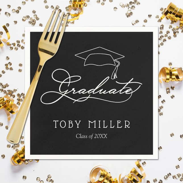 Serviette En Papier Élégant script noir de grade serviettes (White script grad cap on black personalized graduation party napkins, paper plates in our store)