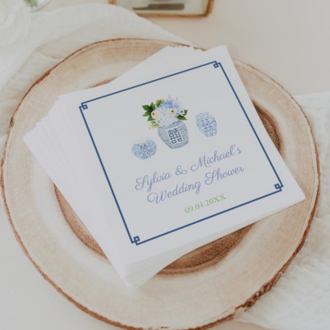 Serviette En Papier Elégante Watercolor Ginger Jar Wedding shower Part (Chinoiserie chic wedding shower napkins featuring 3 blue and white ginger jars and Greek key border)