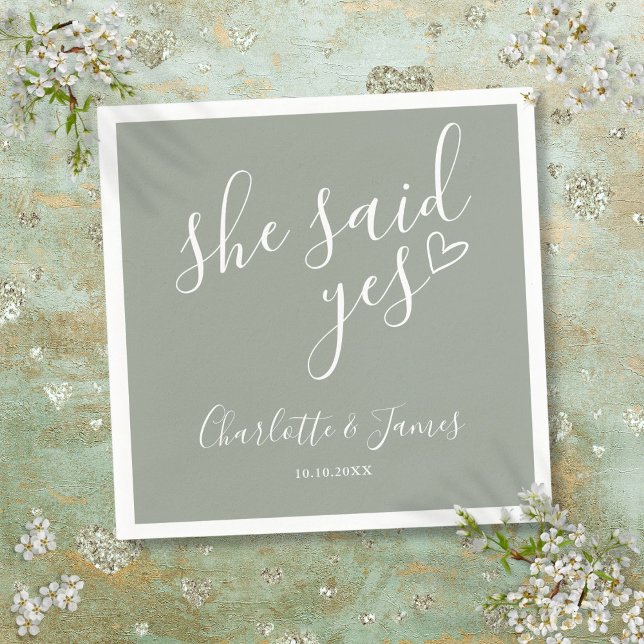Serviette En Papier Elle A Dit Oui Partie Engagement Sage Green (She Said Yes Engagement Party Sage Green Napkins)